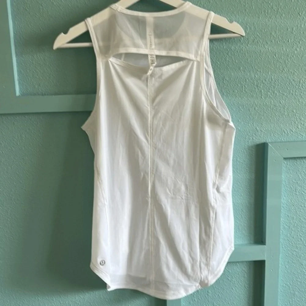 Lululemon Sculpt Tank Top‎ Back Vent White size 4 NWT